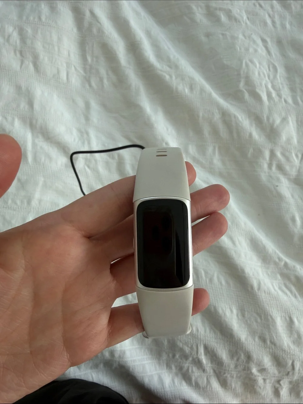Fit bit off white band small
